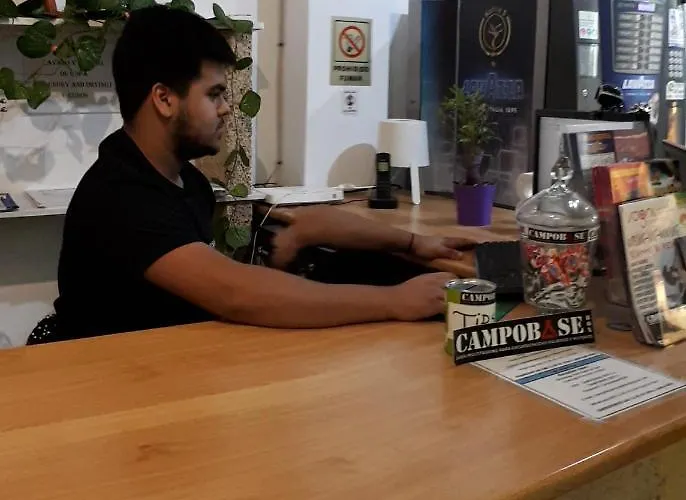 Hostel Campobase.box El Medano (Tenerife)